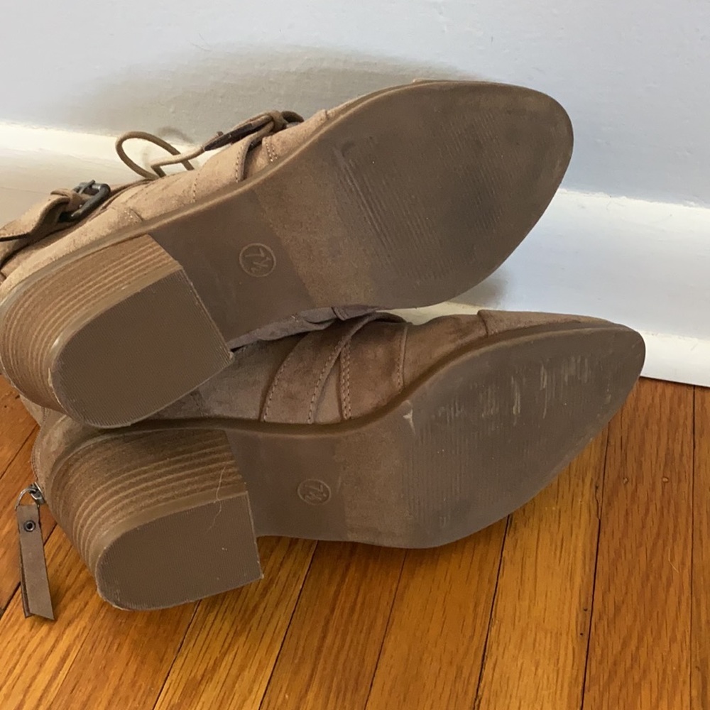 Universal Thread booties - Picture 6 of 6